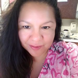 Meet your Posher, Chenoa